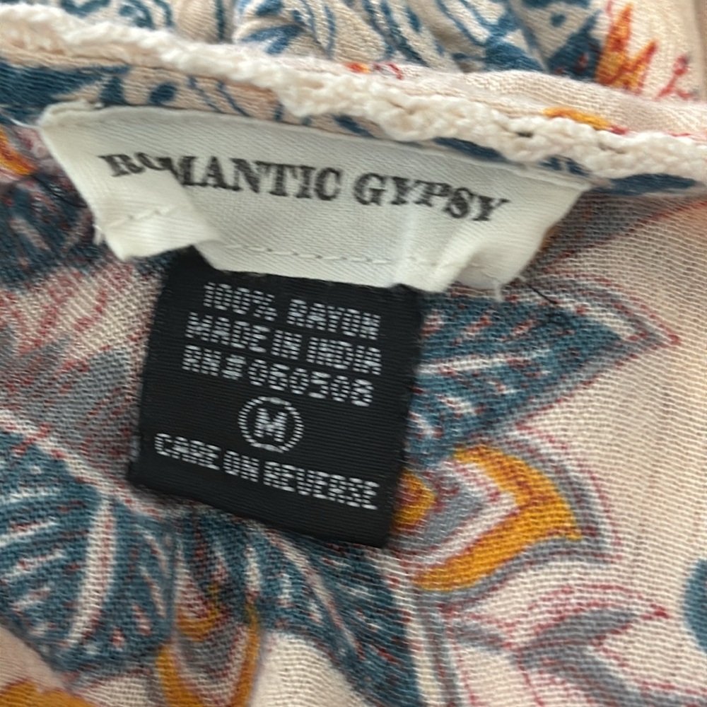 Romantic Gypsy Duster - Picture 5 of 5